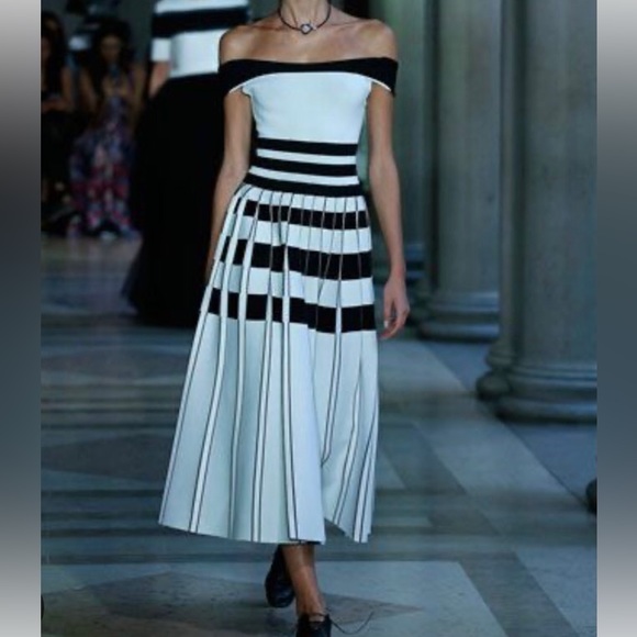 BCBGMAXAZRIA Black White Agnese Gradient Stripe Mid-length Cocktail Dress Large - Picture 13 of 14